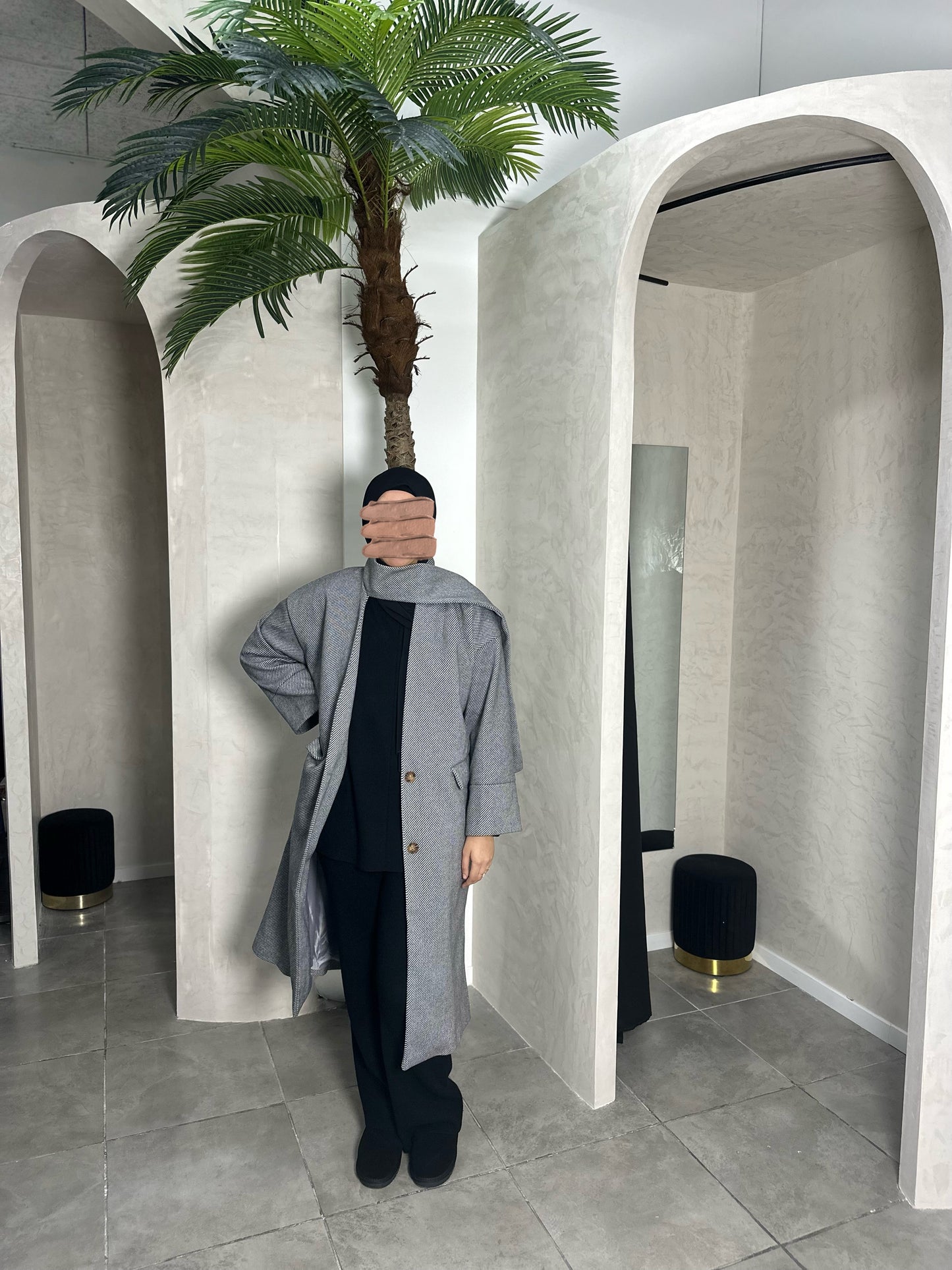 MANTEAU AVEC ÉCHARPE À RAYURE