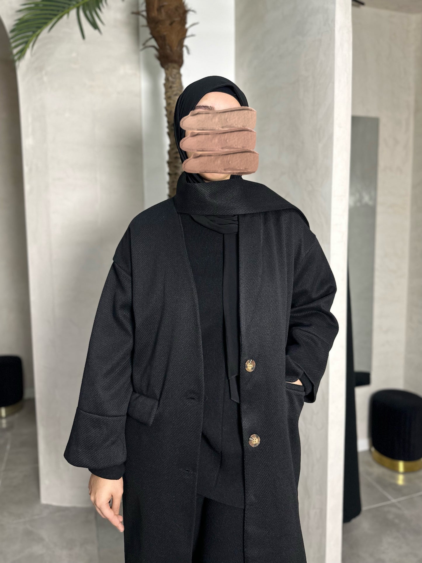 MANTEAU AVEC ÉCHARPE NOIR