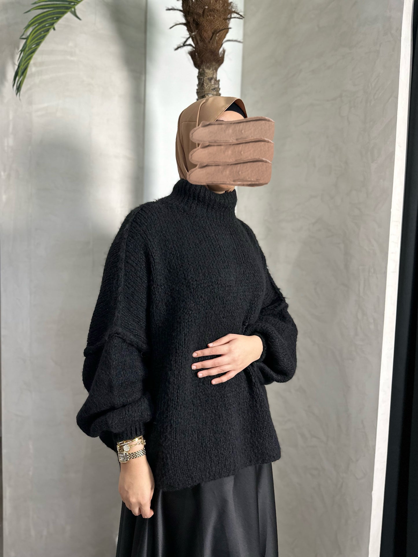 PULL À MANCHES BOUFFANTES NOIR