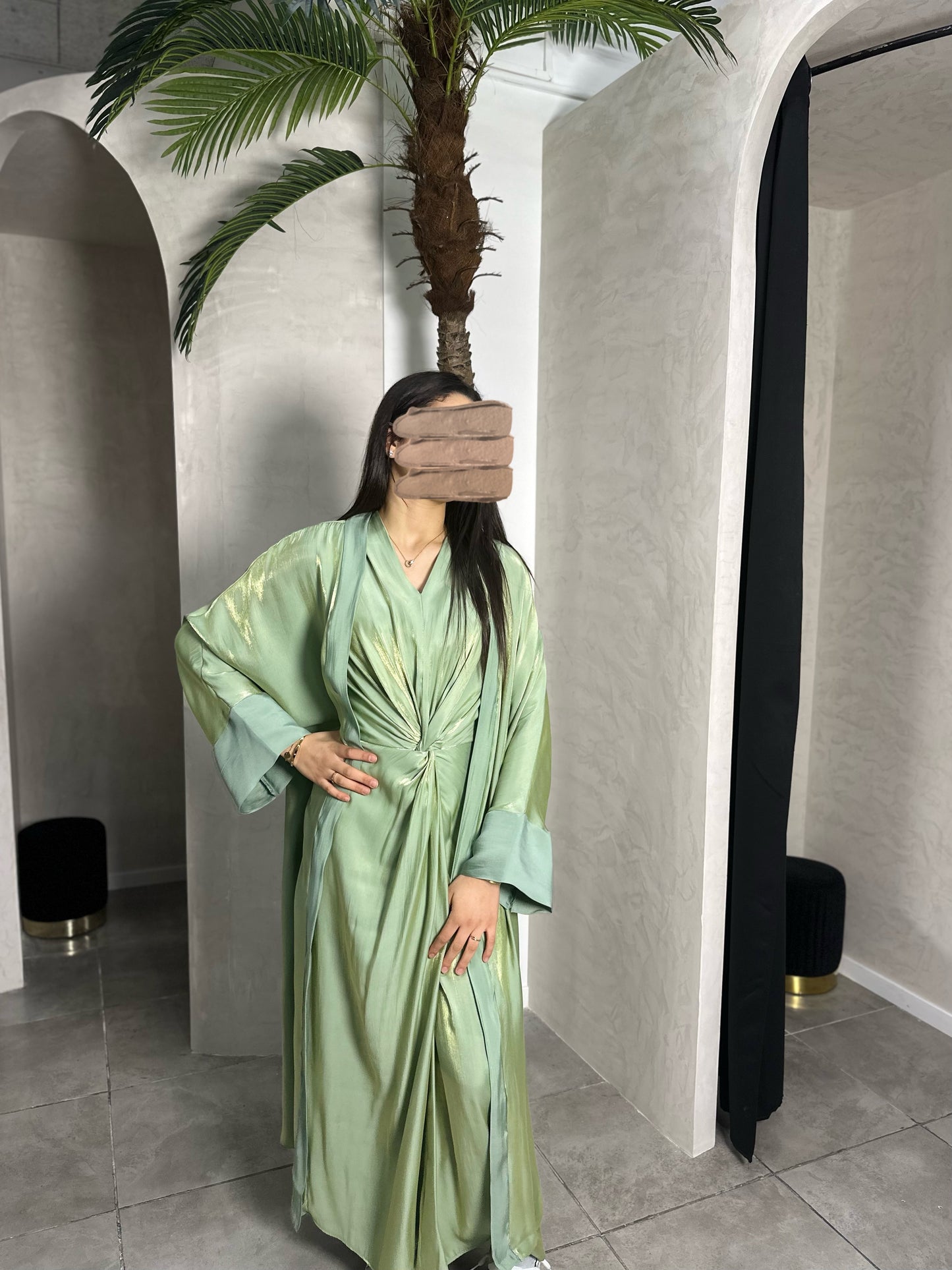 ENSEMBLE ROBE NOUÉE + KIMONO VERT IRRISÉ